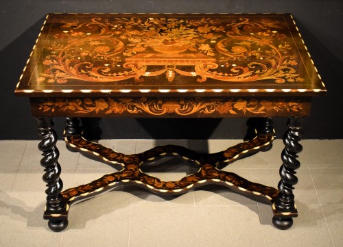 Furniture  - Writing table - France 19th century